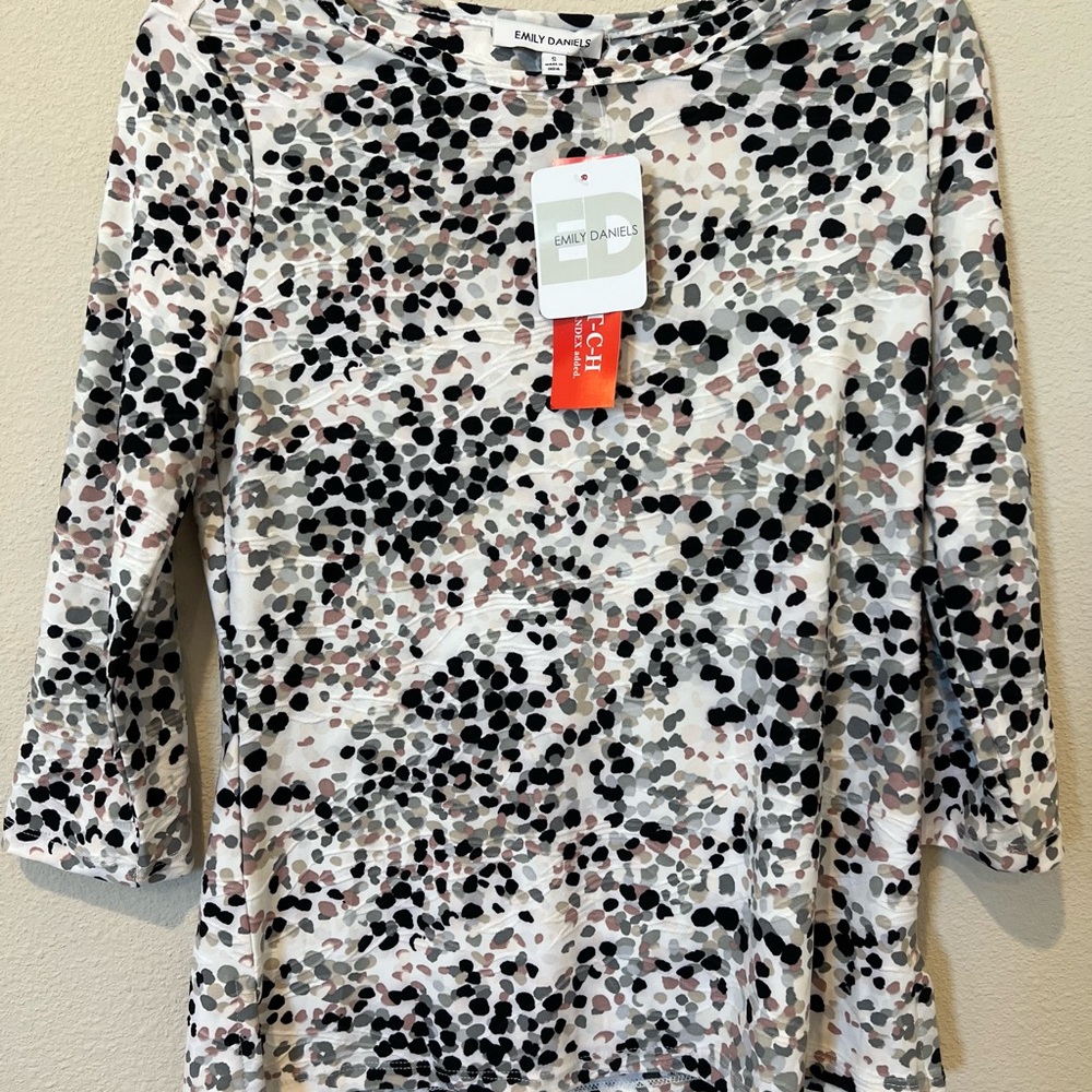 Women's Black and White Polka Dot Top